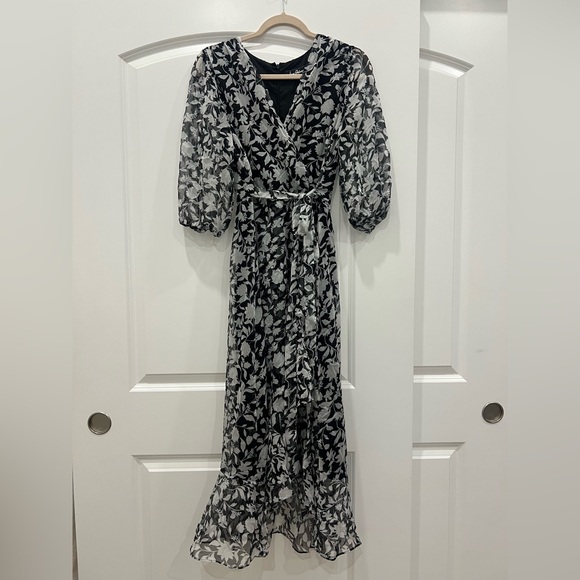 Sam Edelman Black and White Floral Long Sleeve Dress - Picture 1 of 3